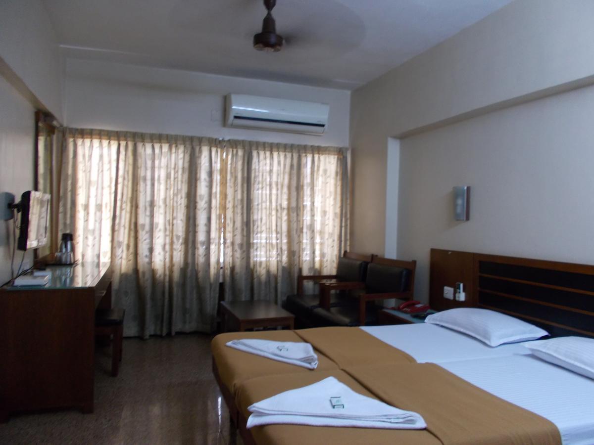 Biju'S Tourist Home Kochi Exterior photo